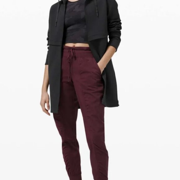 Lululemon "Long Horizons" Hoodie - Picture 3 of 4